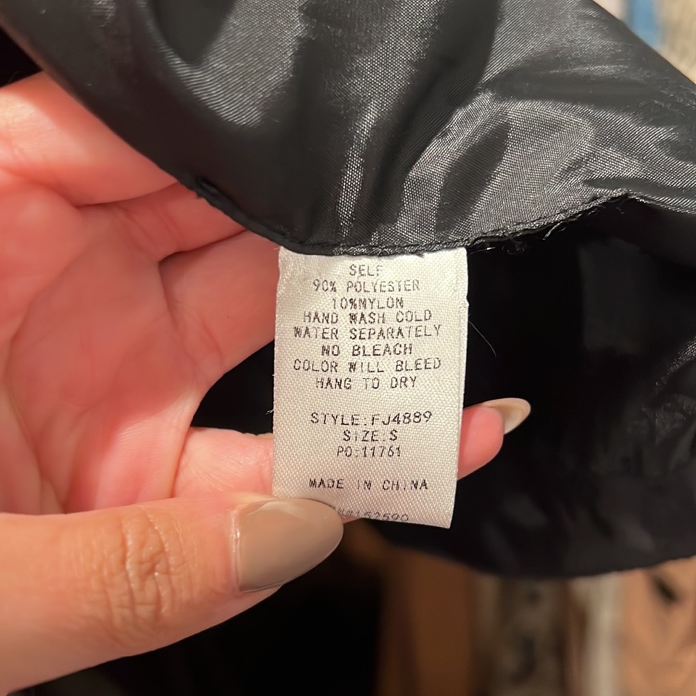 Black Jacket - image 3